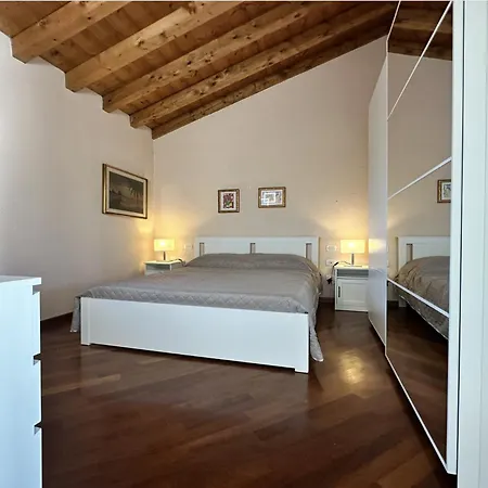 דירה Loft Borgo Dell'oca 21 פסקיארה דל גארדה